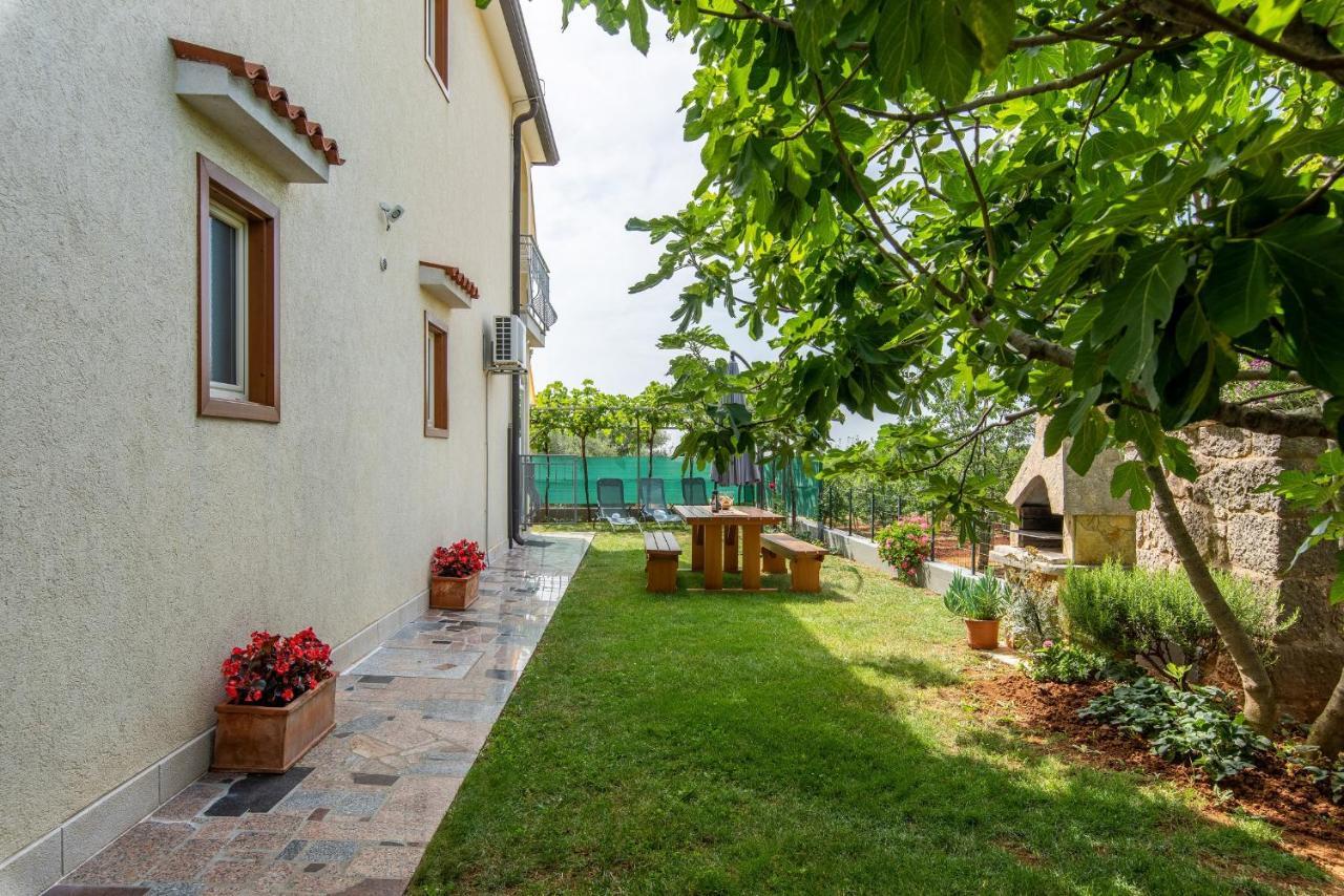 Beakovic Radosi A4 Apartment Porec