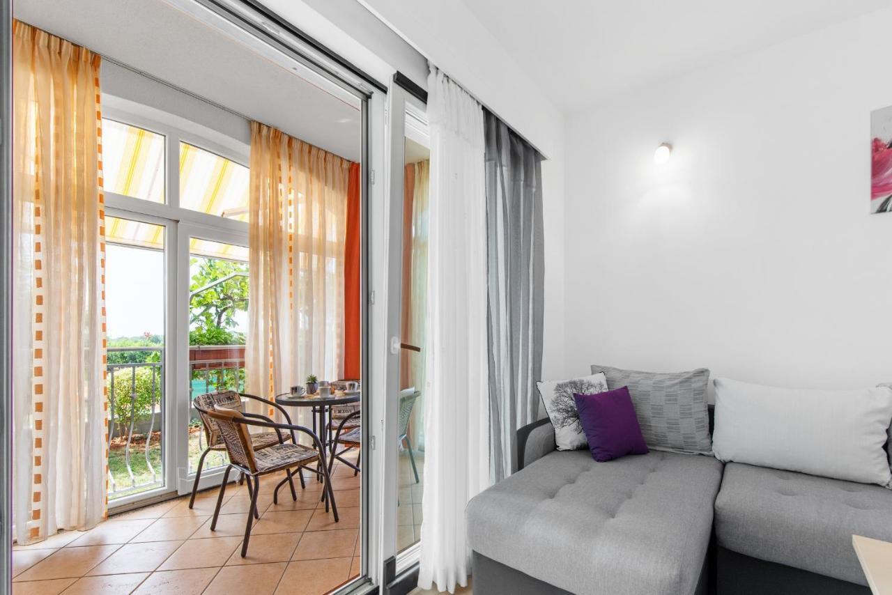 Beakovic Radosi A4 Apartment
